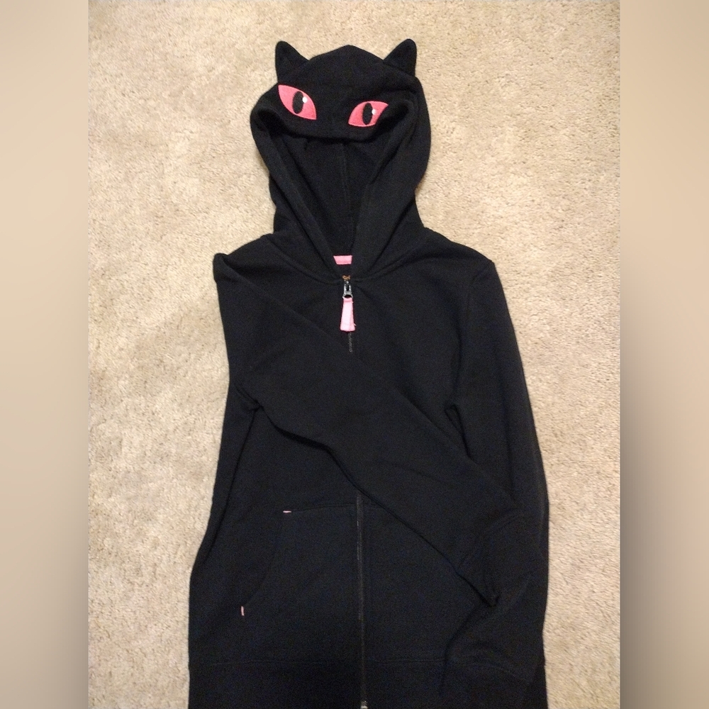 Girls sweater